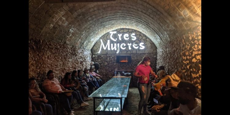 Tequilera Tres Mujeres: La historia de un gran paraÃso de agaves.