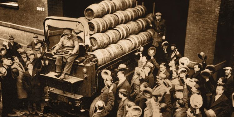 El dÃ­a que el gÃ¡nster Al Capone salvÃ³ al tequila