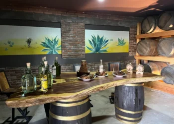 Premio a la ruta mezcalera de Acapulco en la Feria Internacional de Turismo