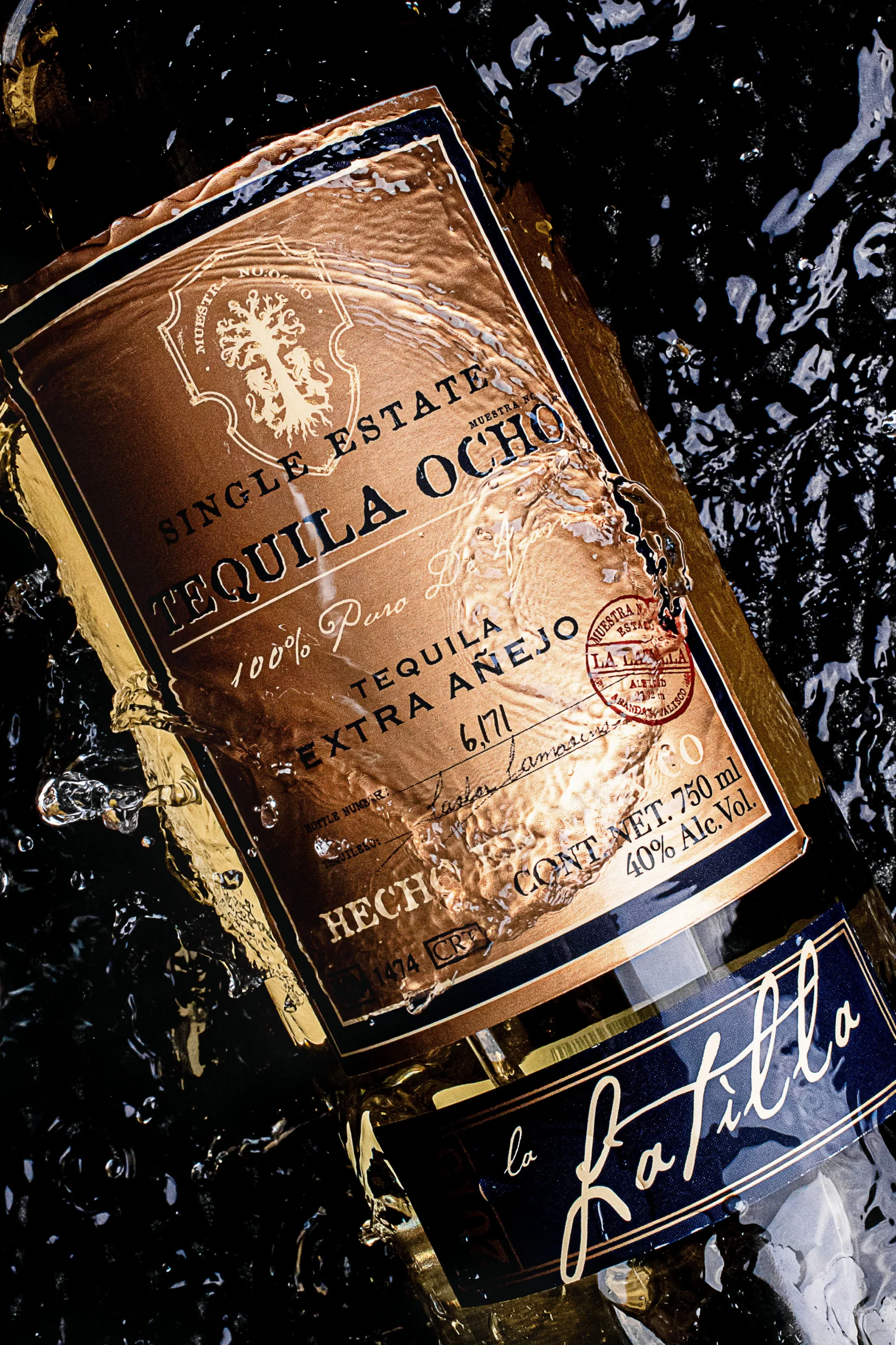 Botella coleccionable tequila 8