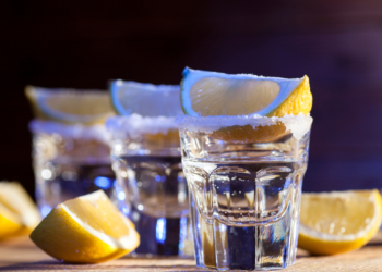 Descubre el Mejor Tequila para Tomar Sin Mezclar