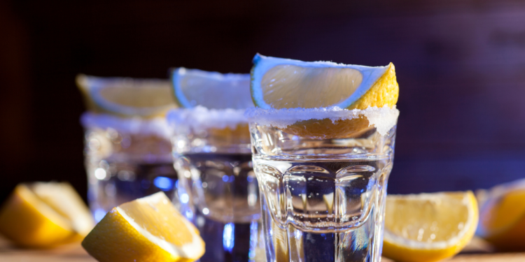 Descubre el Mejor Tequila para Tomar Sin Mezclar